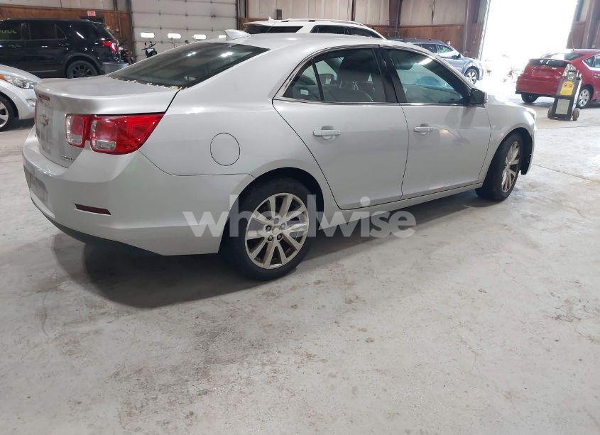 Photo 4 of 2015 Chevrolet Malibu 2LT (VIN 1G11D5SL6FF210372)