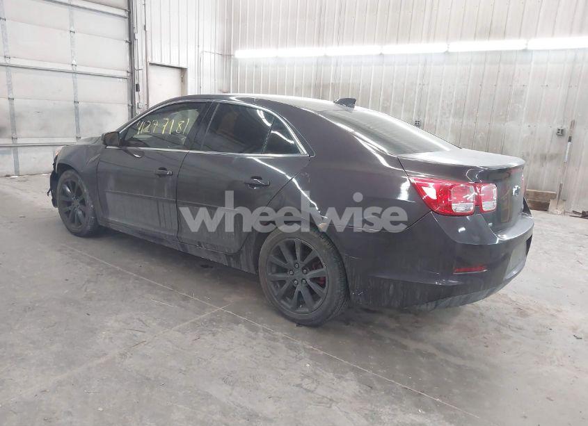 Photo 3 of 2015 Chevrolet Malibu 2LT (VIN 1G11D5SL6FF213630)