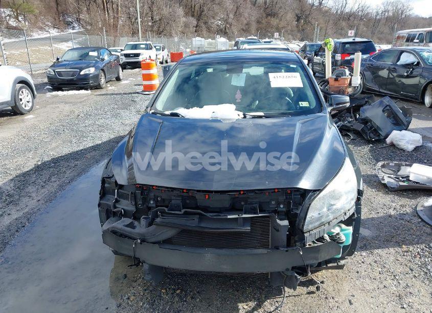 Photo 13 of 2015 Chevrolet Malibu 2LT (VIN 1G11D5SL6FF229102)