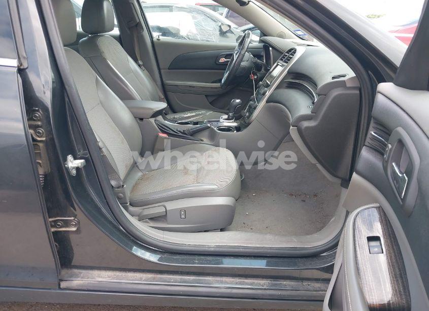 Photo 5 of 2015 Chevrolet Malibu 2LT (VIN 1G11D5SL6FF248331)