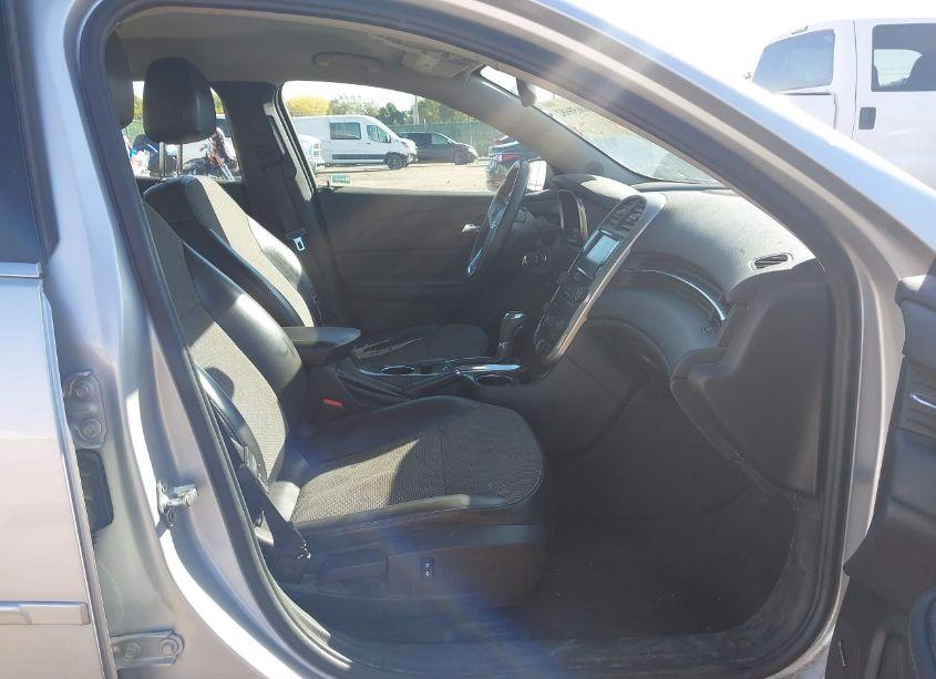 Photo 5 of 2015 Chevrolet Malibu 2LT (VIN 1G11D5SL6FF265081)