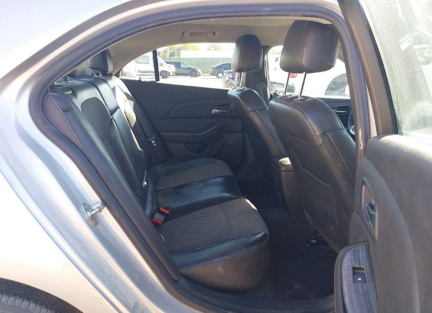 Photo 8 of 2015 Chevrolet Malibu 2LT (VIN 1G11D5SL6FF265081)