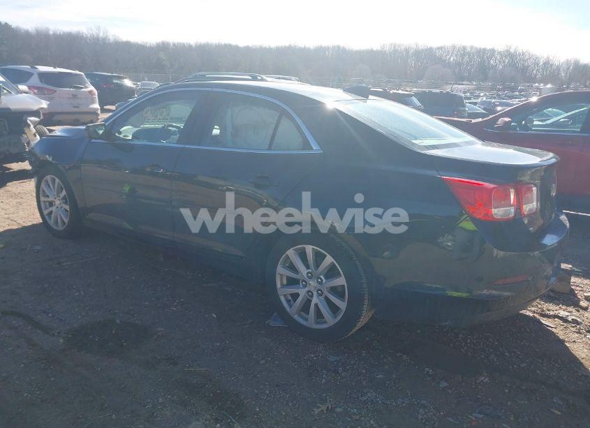 Photo 3 of 2015 Chevrolet Malibu 2LT (VIN 1G11D5SL6FF319804)