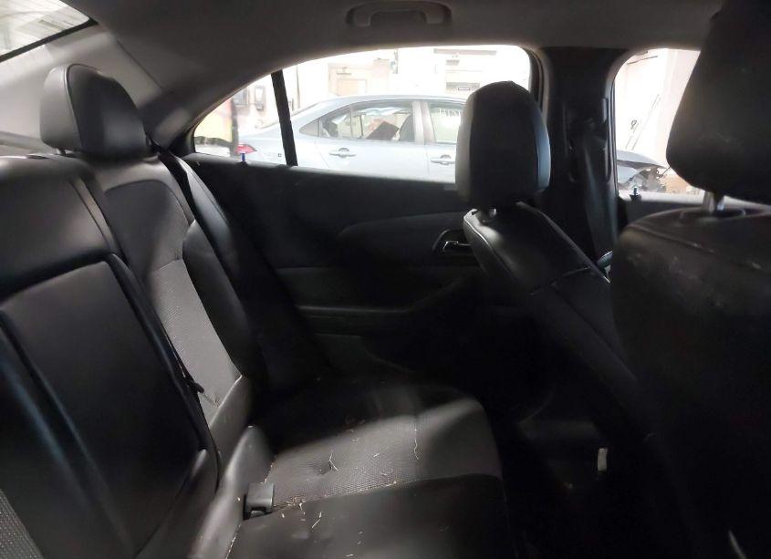 Photo 8 of 2015 Chevrolet Malibu 2LT (VIN 1G11D5SL7FF122768)