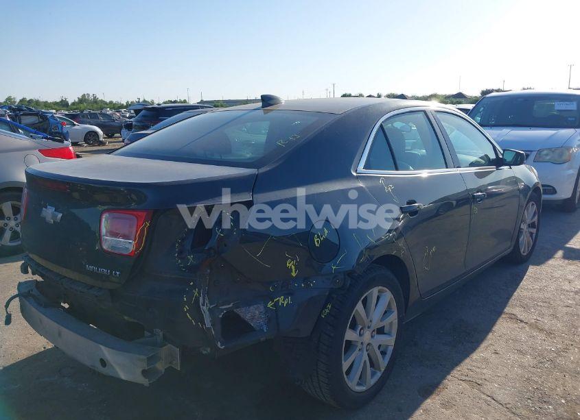 Photo 4 of 2015 Chevrolet Malibu 2LT (VIN 1G11D5SL7FF126366)
