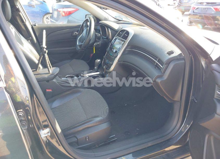 Photo 5 of 2015 Chevrolet Malibu 2LT (VIN 1G11D5SL7FF126366)