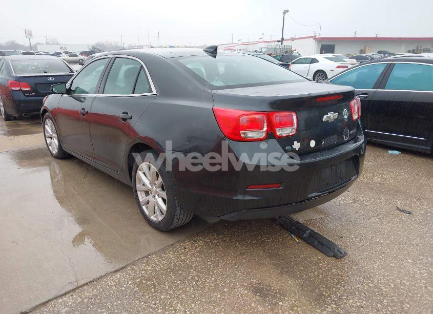 Photo 3 of 2015 Chevrolet Malibu 2LT (VIN 1G11D5SL7FF175289)