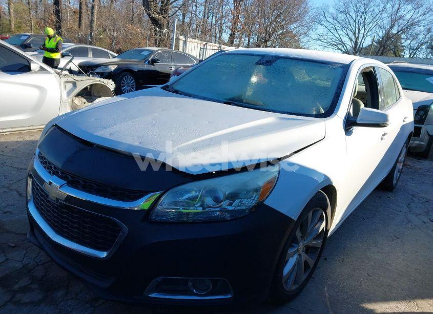 Photo 2 of 2015 Chevrolet Malibu 2LT (VIN 1G11D5SL7FF178807)