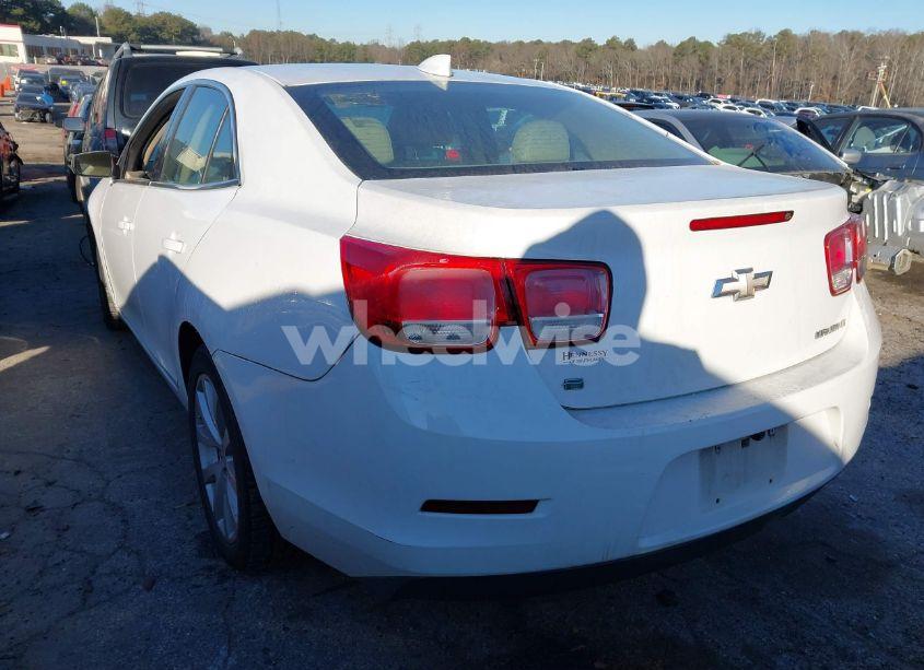 Photo 3 of 2015 Chevrolet Malibu 2LT (VIN 1G11D5SL7FF178807)