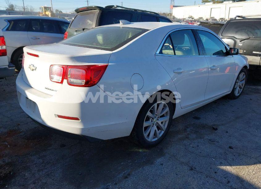 Photo 4 of 2015 Chevrolet Malibu 2LT (VIN 1G11D5SL7FF178807)