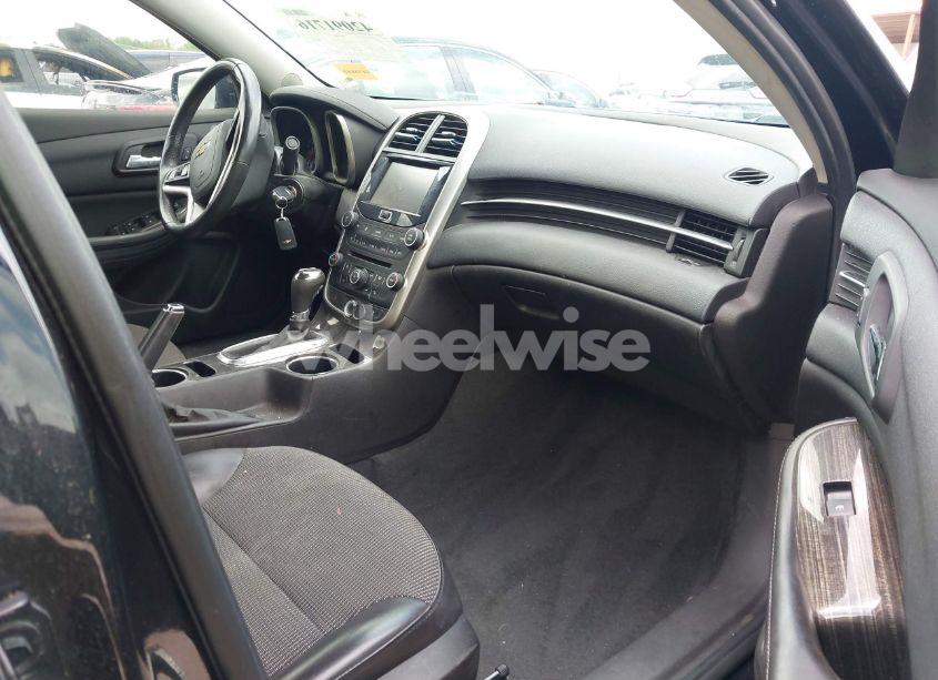 Photo 5 of 2015 Chevrolet Malibu 2LT (VIN 1G11D5SL7FF224930)
