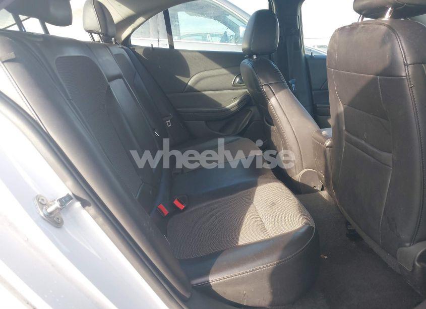 Photo 8 of 2015 Chevrolet Malibu 2LT (VIN 1G11D5SL7FF262478)