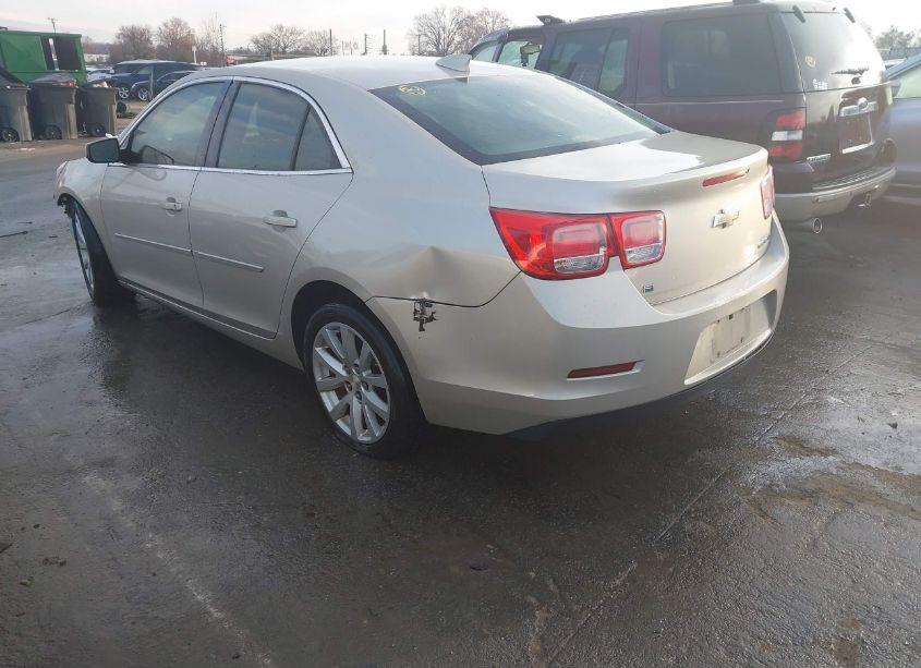 Photo 3 of 2015 Chevrolet Malibu 2LT (VIN 1G11D5SL7FF318709)