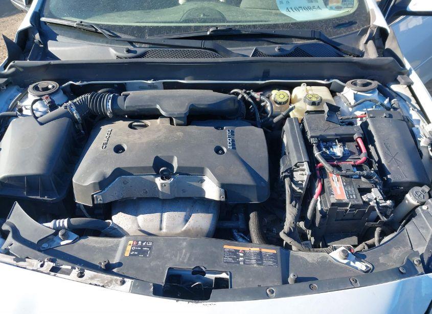 Photo 10 of 2015 Chevrolet Malibu 2LT (VIN 1G11D5SL7FU136942)
