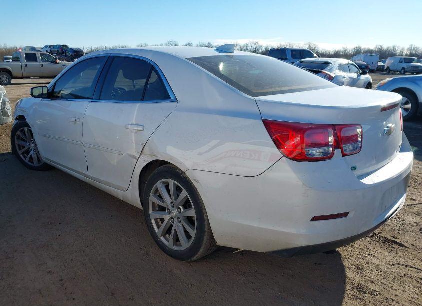 Photo 3 of 2015 Chevrolet Malibu 2LT (VIN 1G11D5SL7FU136942)