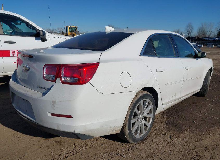 Photo 4 of 2015 Chevrolet Malibu 2LT (VIN 1G11D5SL7FU136942)