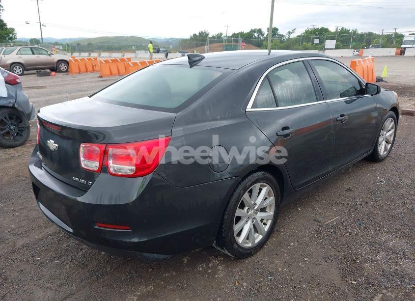 Photo 4 of 2015 Chevrolet Malibu 2LT (VIN 1G11D5SL8FF147372)