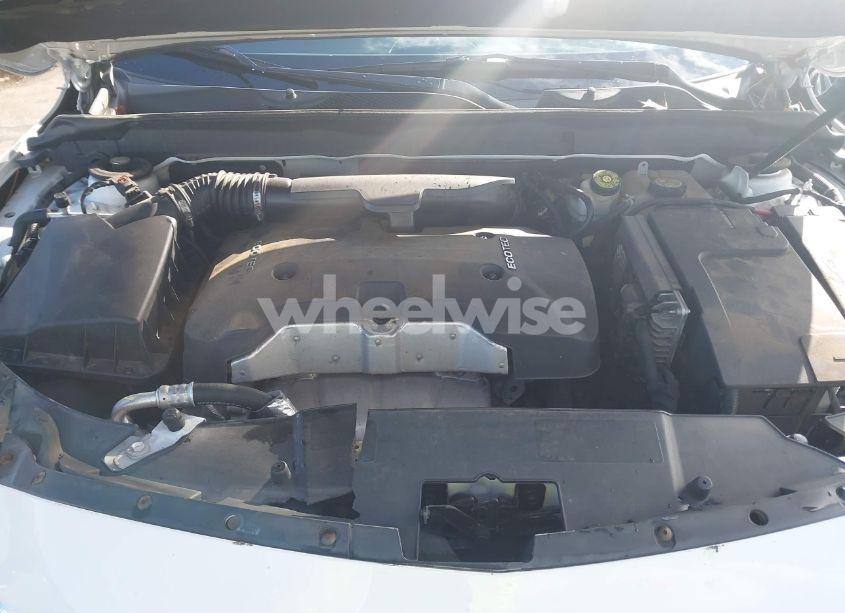 Photo 10 of 2015 Chevrolet Malibu 2LT (VIN 1G11D5SL8FF148408)