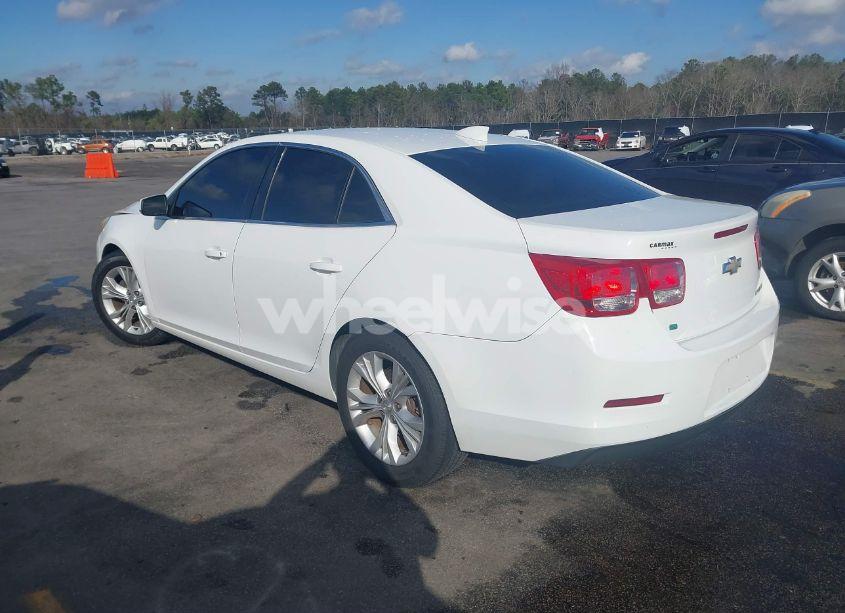 Photo 3 of 2015 Chevrolet Malibu 2LT (VIN 1G11D5SL8FF148408)