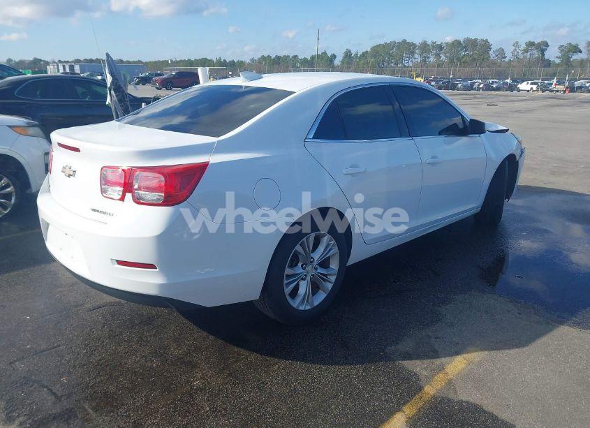 Photo 4 of 2015 Chevrolet Malibu 2LT (VIN 1G11D5SL8FF148408)