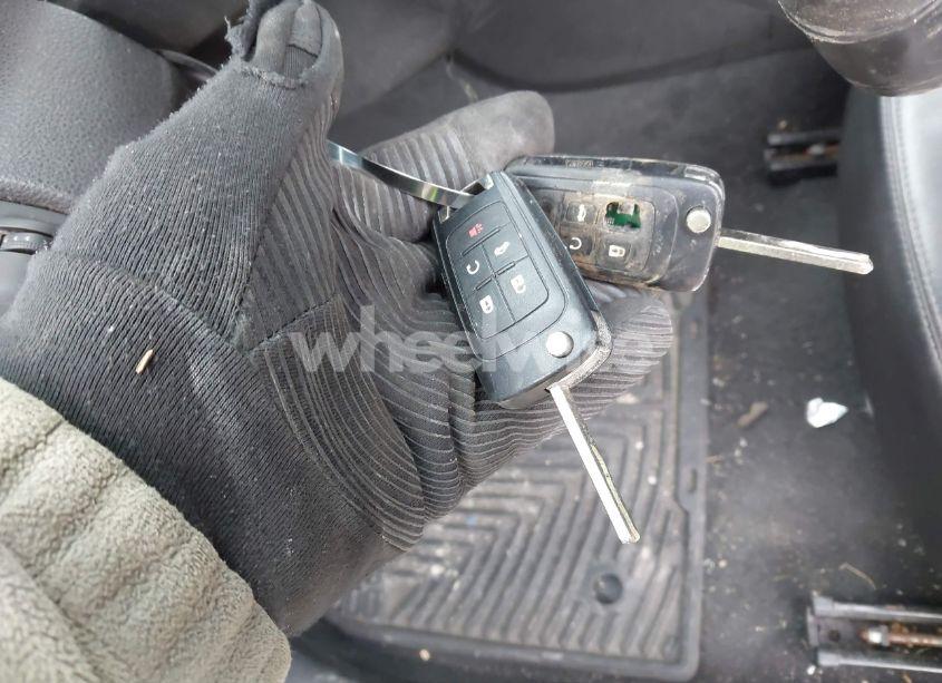 Photo 11 of 2015 Chevrolet Malibu 2LT (VIN 1G11D5SL8FF244569)