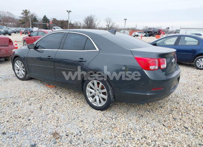 Photo 3 of 2015 Chevrolet Malibu 2LT (VIN 1G11D5SL8FF244569)