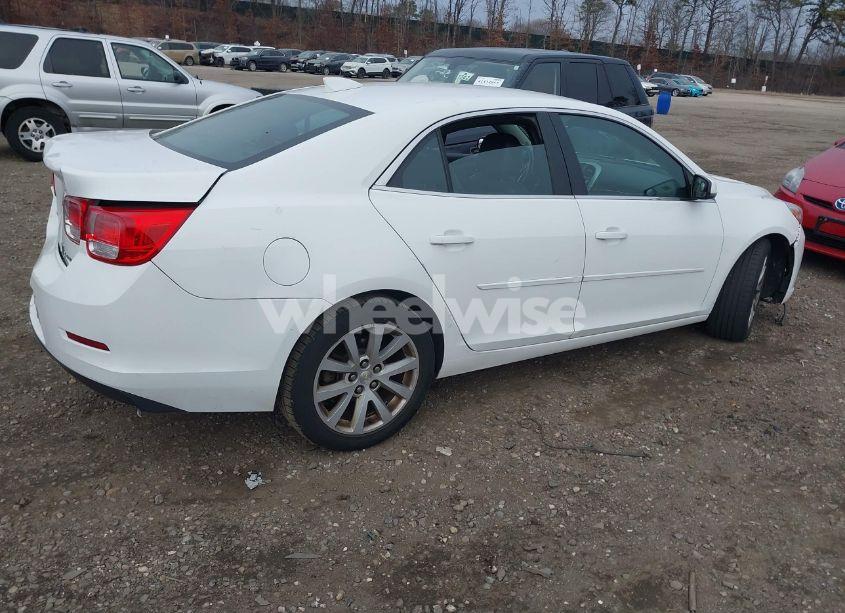 Photo 4 of 2015 Chevrolet Malibu 2LT (VIN 1G11D5SL8FU151059)