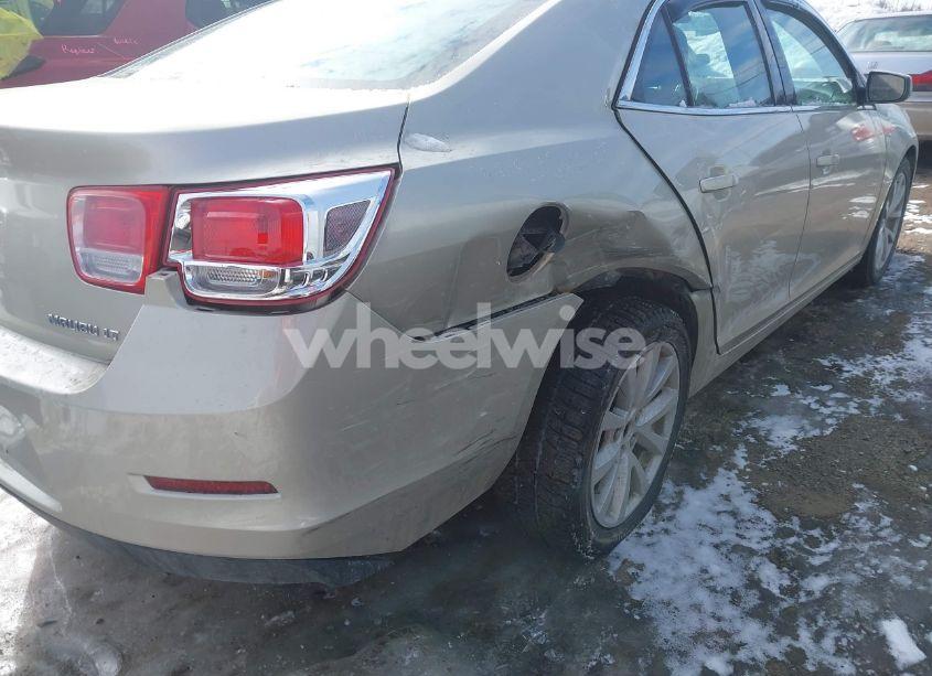 Photo 6 of 2015 Chevrolet Malibu 2LT (VIN 1G11D5SL9FF157926)