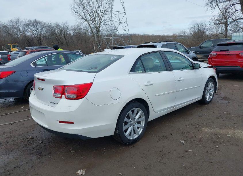 Photo 4 of 2015 Chevrolet Malibu 2LT (VIN 1G11D5SL9FF165038)