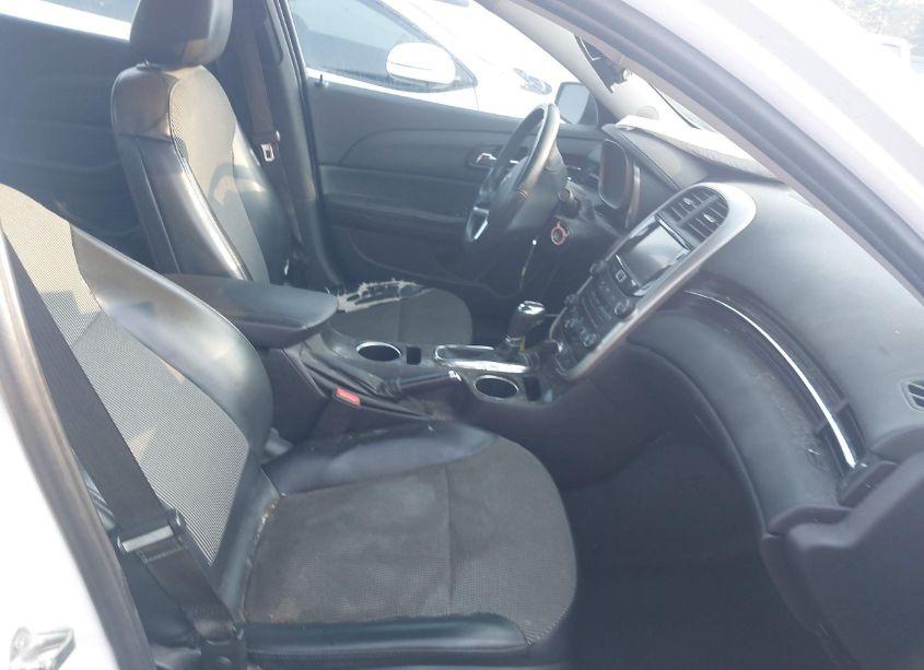 Photo 5 of 2015 Chevrolet Malibu 2LT (VIN 1G11D5SL9FF172572)
