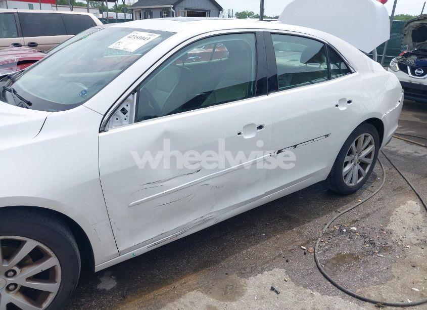 Photo 19 of 2015 Chevrolet Malibu 2LT (VIN 1G11D5SL9FF317495)