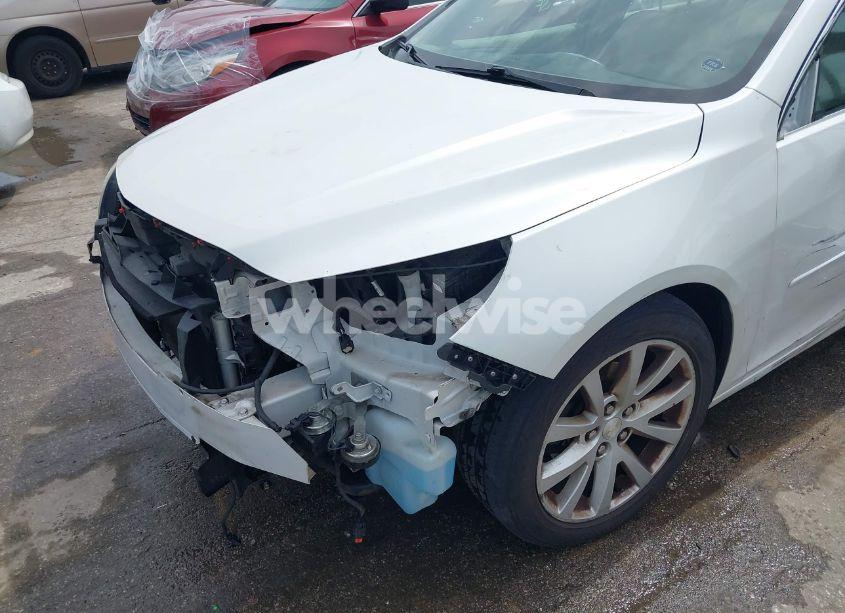 Photo 6 of 2015 Chevrolet Malibu 2LT (VIN 1G11D5SL9FF317495)