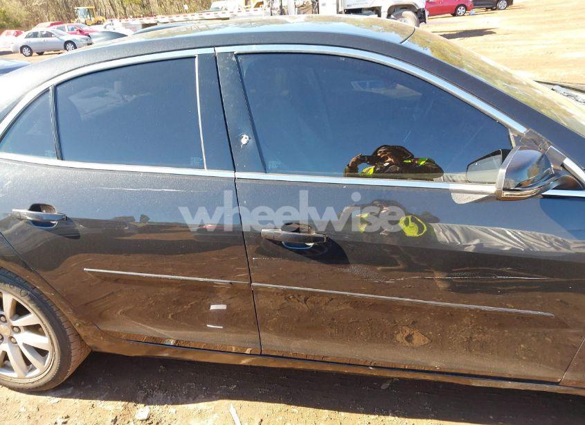 Photo 13 of 2015 Chevrolet Malibu 2LT (VIN 1G11D5SL9FF321031)