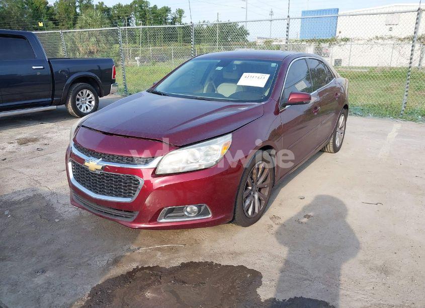 Photo 2 of 2015 Chevrolet Malibu 2LT (VIN 1G11D5SL9FF321630)