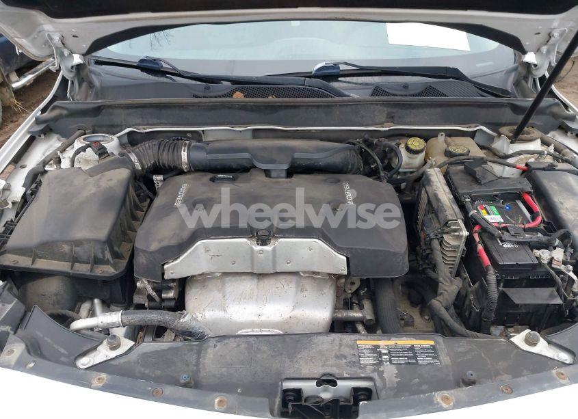 Photo 10 of 2015 Chevrolet Malibu 2LT (VIN 1G11D5SLXFF173004)