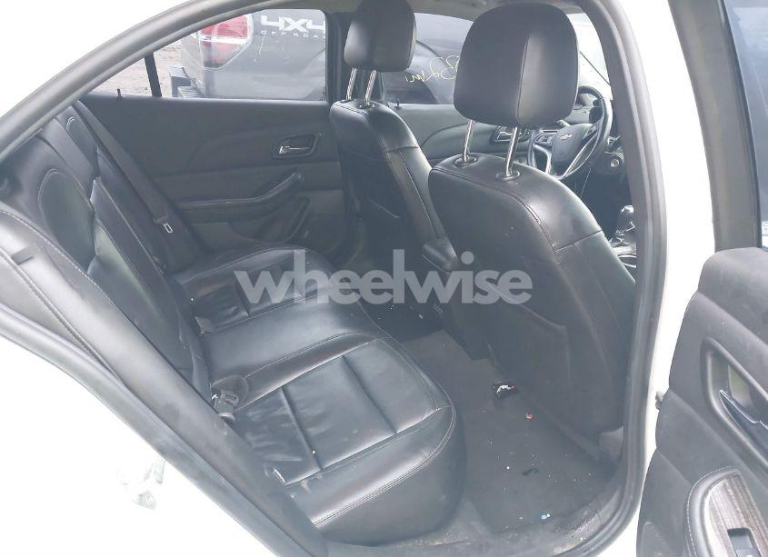 Photo 8 of 2015 Chevrolet Malibu 2LT (VIN 1G11D5SLXFF173004)