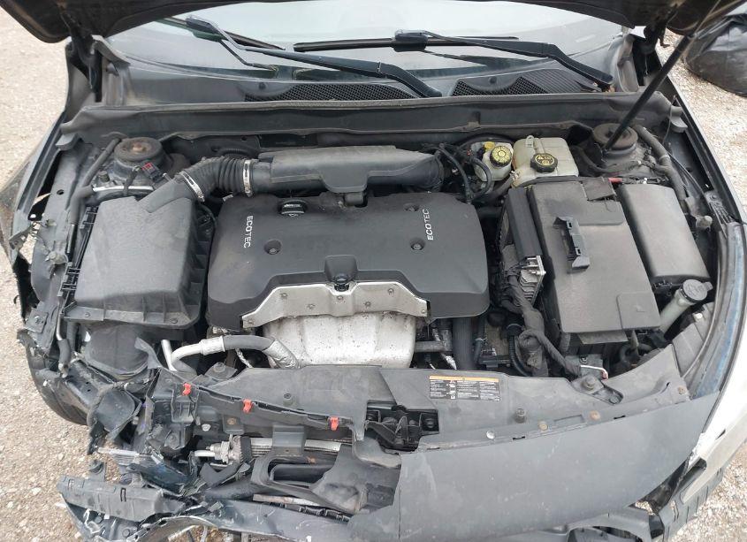 Photo 10 of 2015 Chevrolet Malibu 2LT (VIN 1G11D5SLXFF192121)