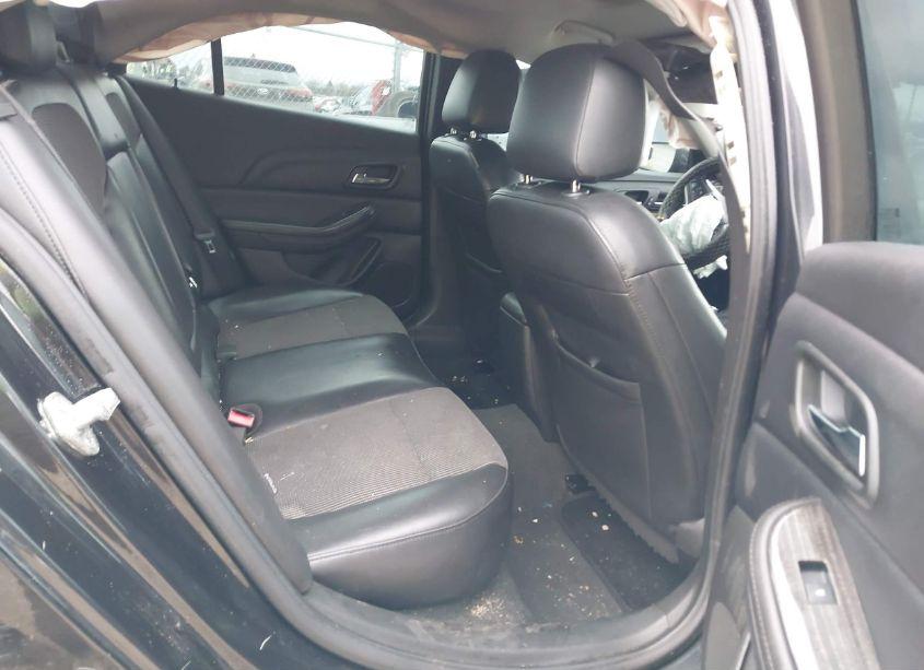 Photo 8 of 2015 Chevrolet Malibu 2LT (VIN 1G11D5SLXFF192121)