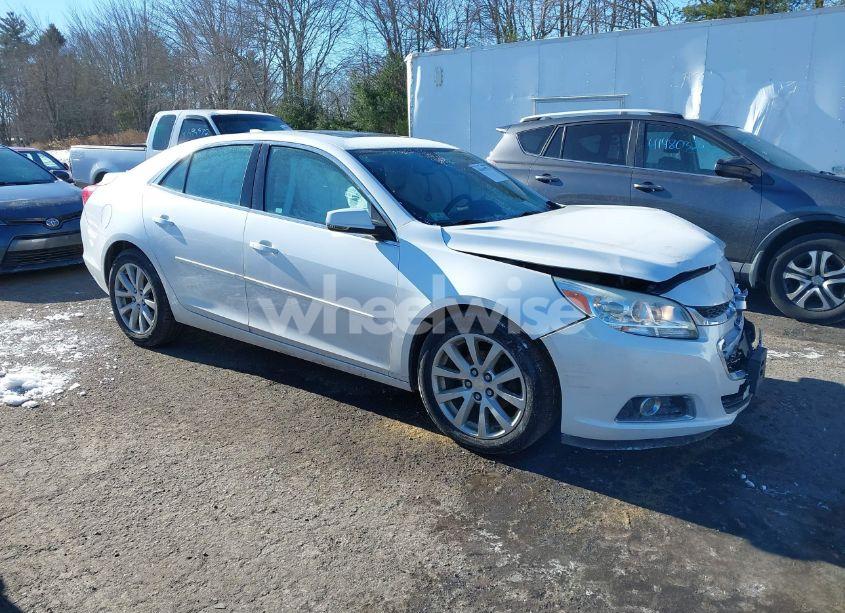 2015 Chevrolet Malibu 2LT (VIN 1G11D5SLXFF213033) main photo