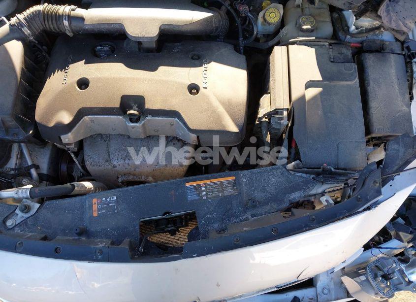 Photo 22 of 2015 Chevrolet Malibu 2LT (VIN 1G11D5SLXFF213033)