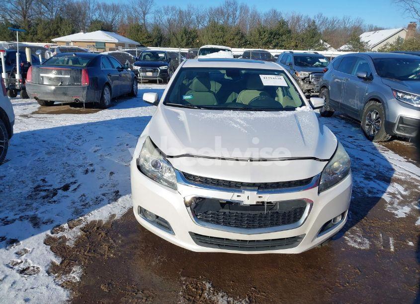 2015 Chevrolet Malibu 2LT (VIN 1G11D5SLXFF237302) main photo