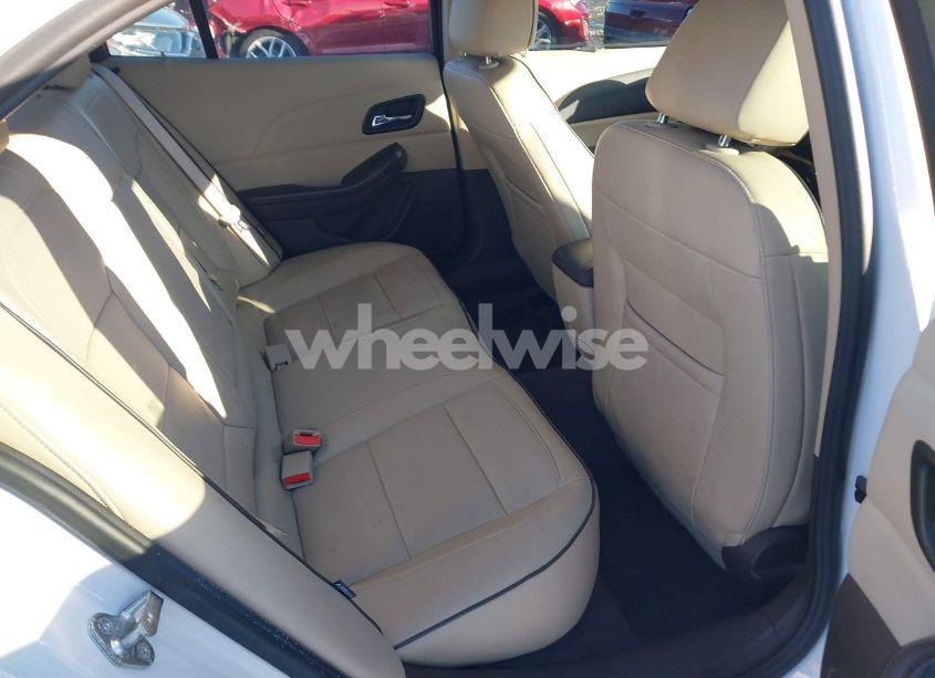 Photo 8 of 2015 Chevrolet Malibu 2LT (VIN 1G11D5SLXFF237302)