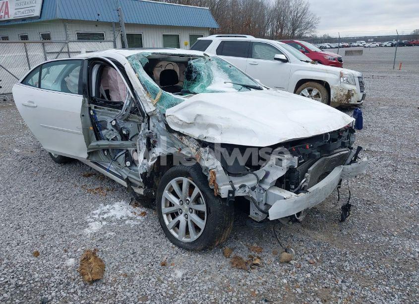 2015 Chevrolet Malibu 2LT (VIN 1G11D5SLXFF238174) main photo