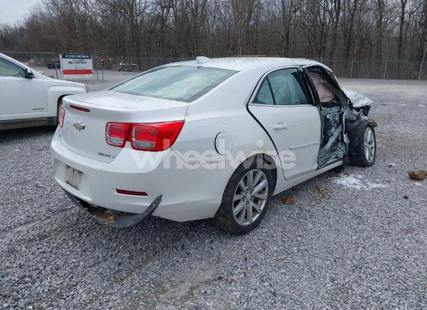 Photo 4 of 2015 Chevrolet Malibu 2LT (VIN 1G11D5SLXFF238174)