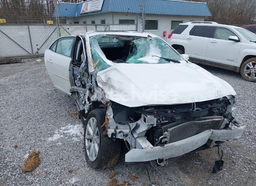Photo 6 of 2015 Chevrolet Malibu 2LT (VIN 1G11D5SLXFF238174)
