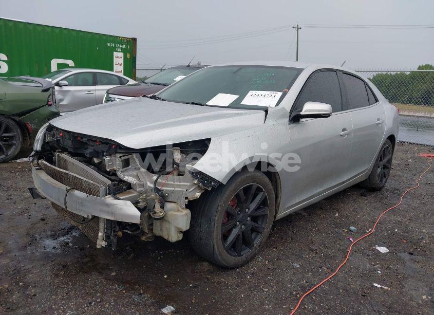 Photo 2 of 2013 Chevrolet Malibu 2LT (VIN 1G11E5SA0DF225572)