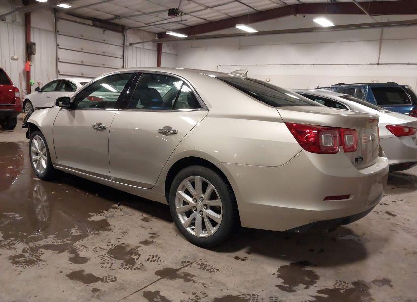 Photo 3 of 2016 Chevrolet Malibu LIMITED LTZ (VIN 1G11E5SA0GF140591)