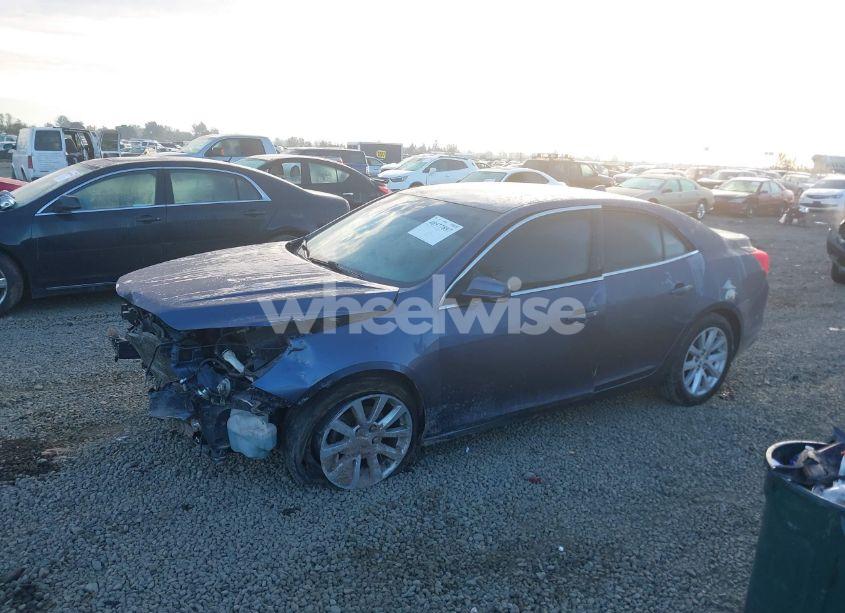 Photo 2 of 2013 Chevrolet Malibu 2LT (VIN 1G11E5SA1DF245135)