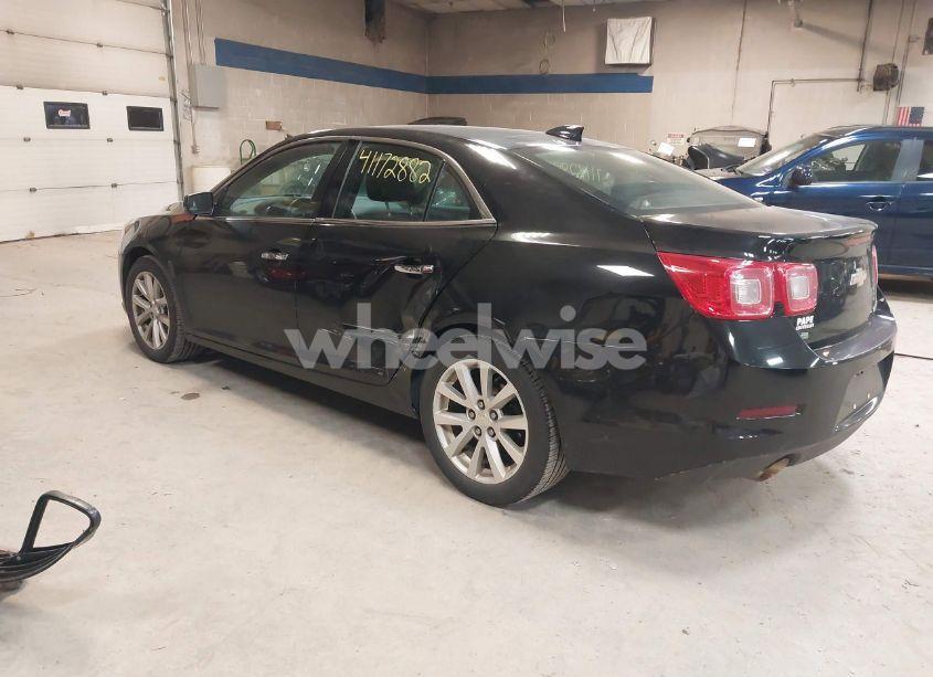 Photo 3 of 2016 Chevrolet Malibu LIMITED LTZ (VIN 1G11E5SA1GU131782)