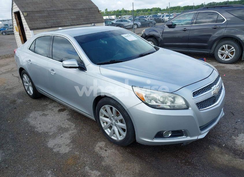 2013 Chevrolet Malibu 2LT (VIN 1G11E5SA2DF144668) main photo